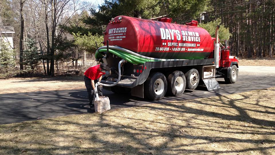 Septic Pumping Day's Sewer Service